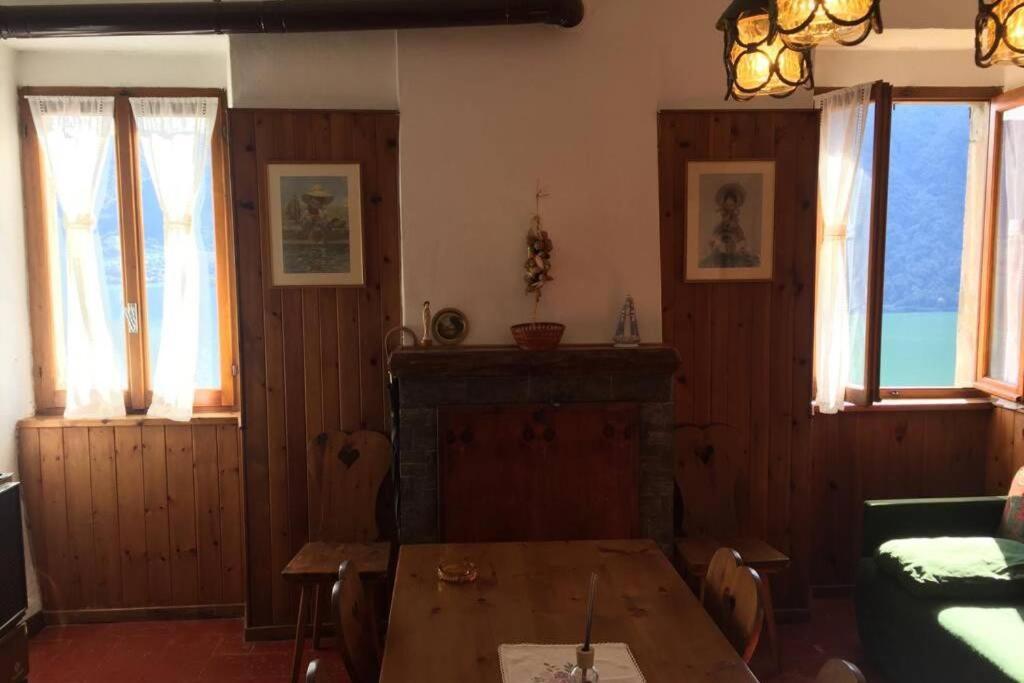 Nel Set Di Piccolo Mondo Antico Villa Viola Вальсольда Экстерьер фото